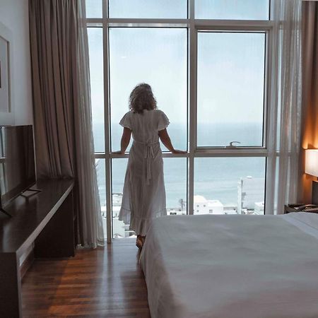 Platinum One Suites Colombo Exterior photo