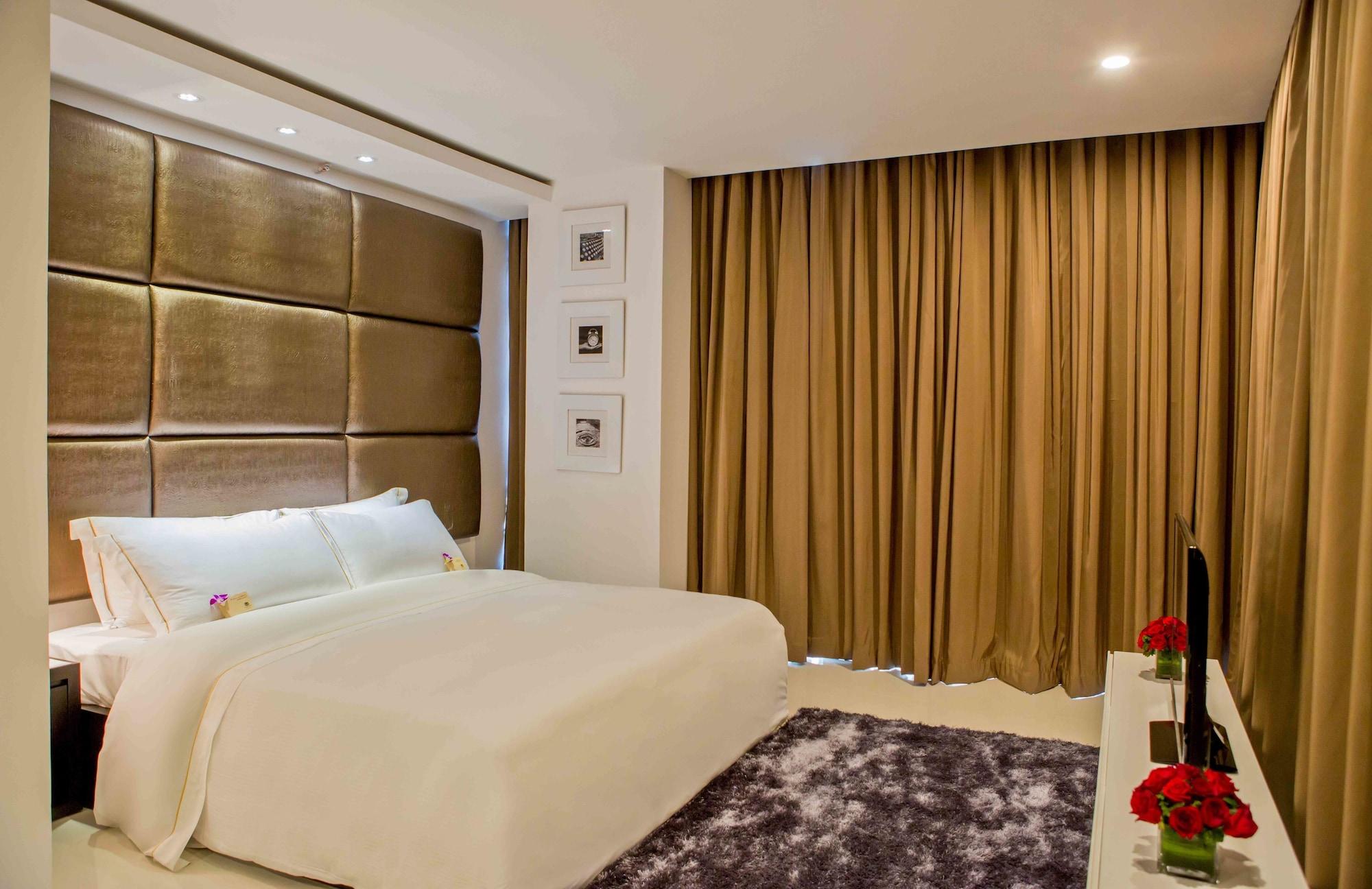 Platinum One Suites Colombo Exterior photo