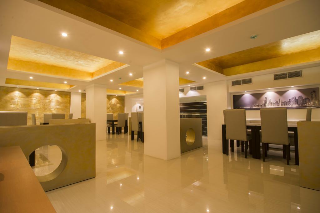 Platinum One Suites Colombo Exterior photo