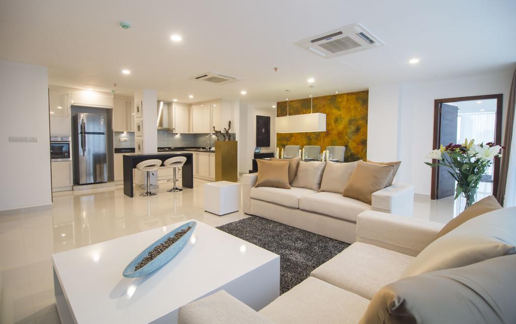 Platinum One Suites Colombo Exterior photo