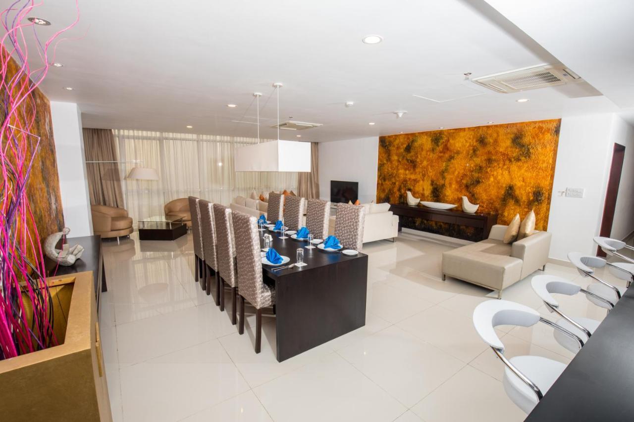Platinum One Suites Colombo Exterior photo